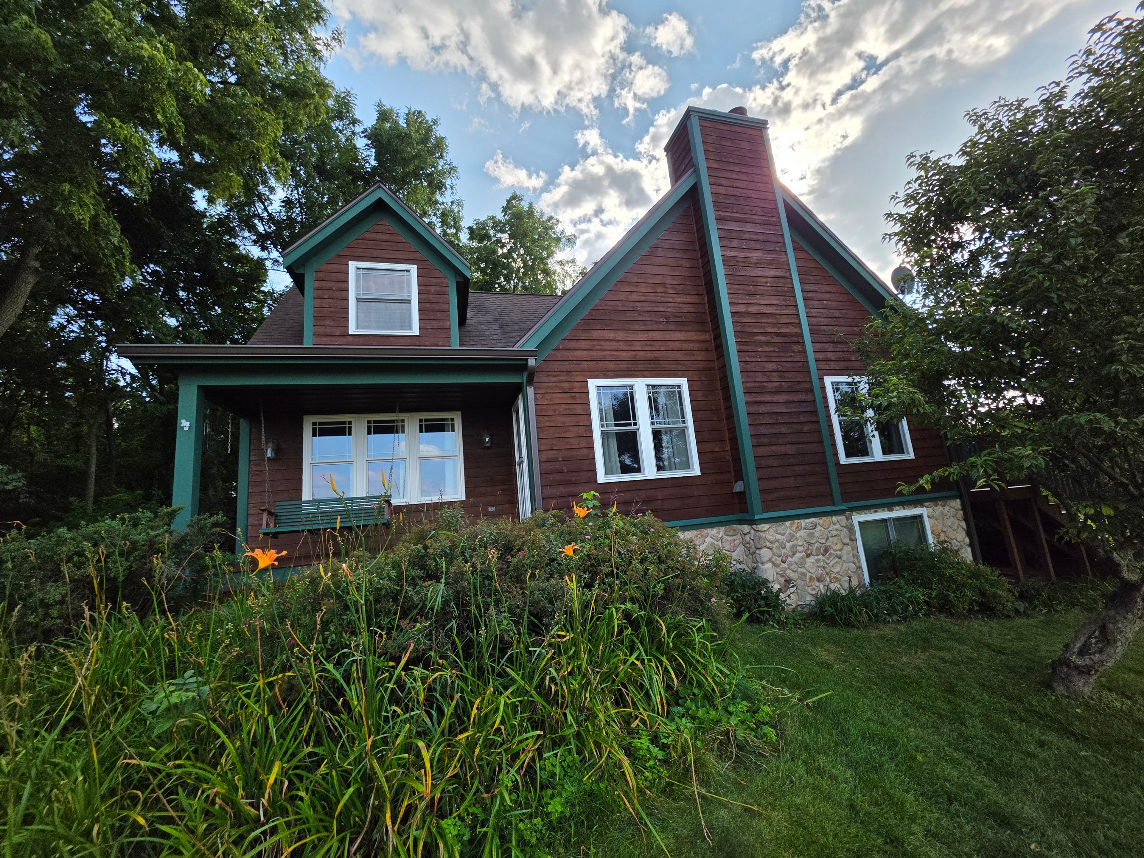 Exterior cabin repaint